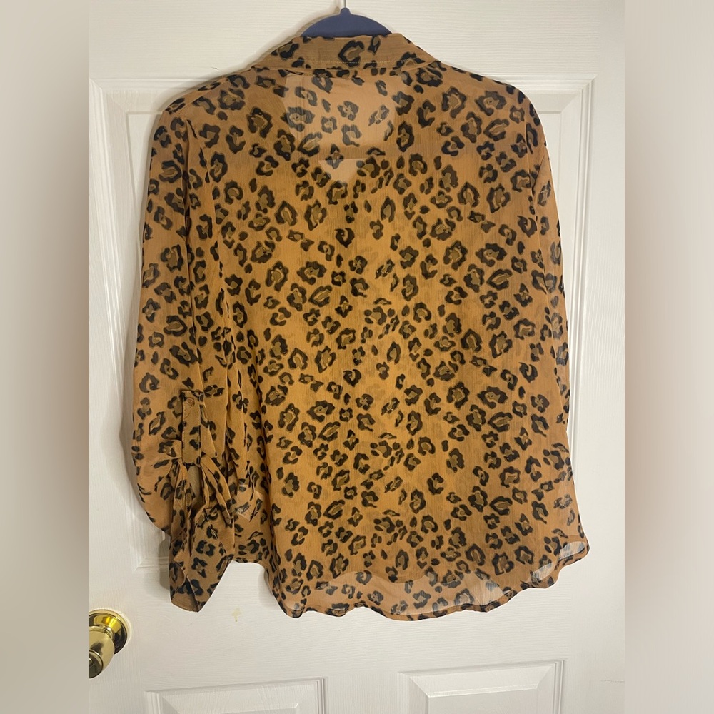 LEI LEOPARD TOP - Picture 5 of 5